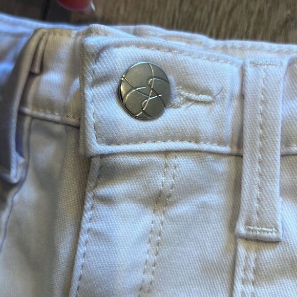 White short Jessica Simpson - Picture 5 of 7